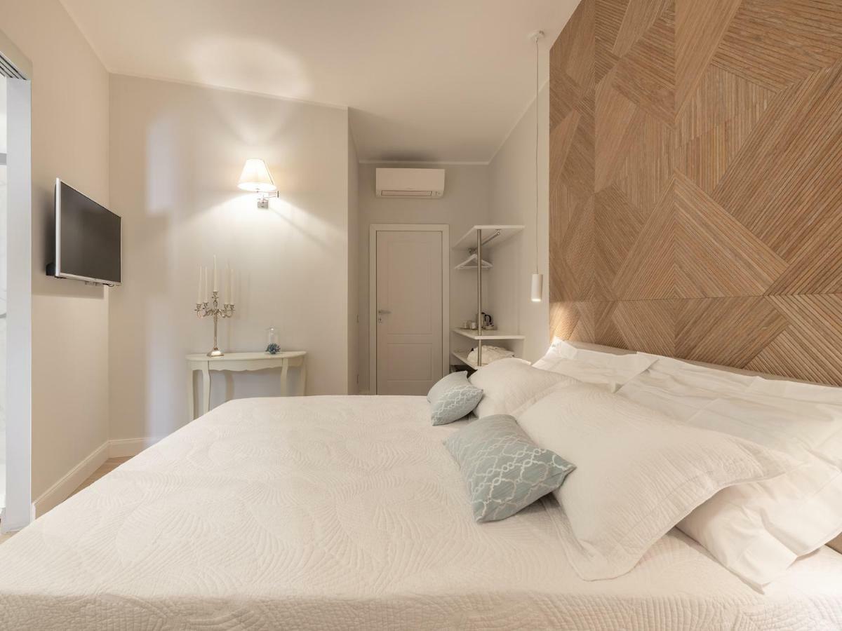 Aquamadre Suites Carloforte  Exterior photo